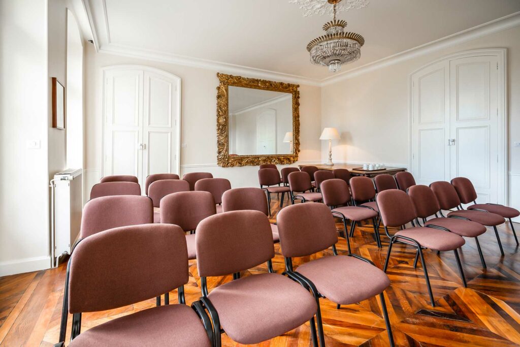 Meeting room with chairs, tables or paperboard